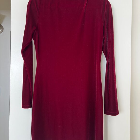 Reformation Isa Velvet Dress - Picture 5 of 7